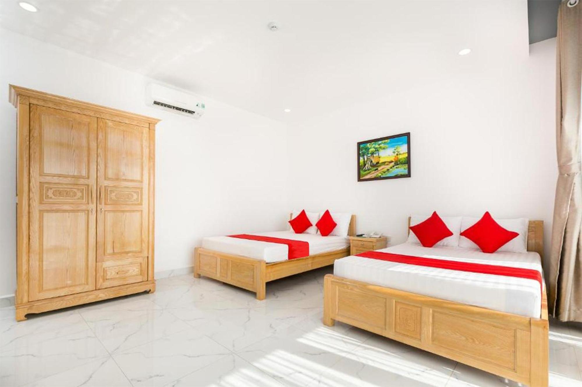 Ruby Hotel דואונג דונג מראה חיצוני תמונה
