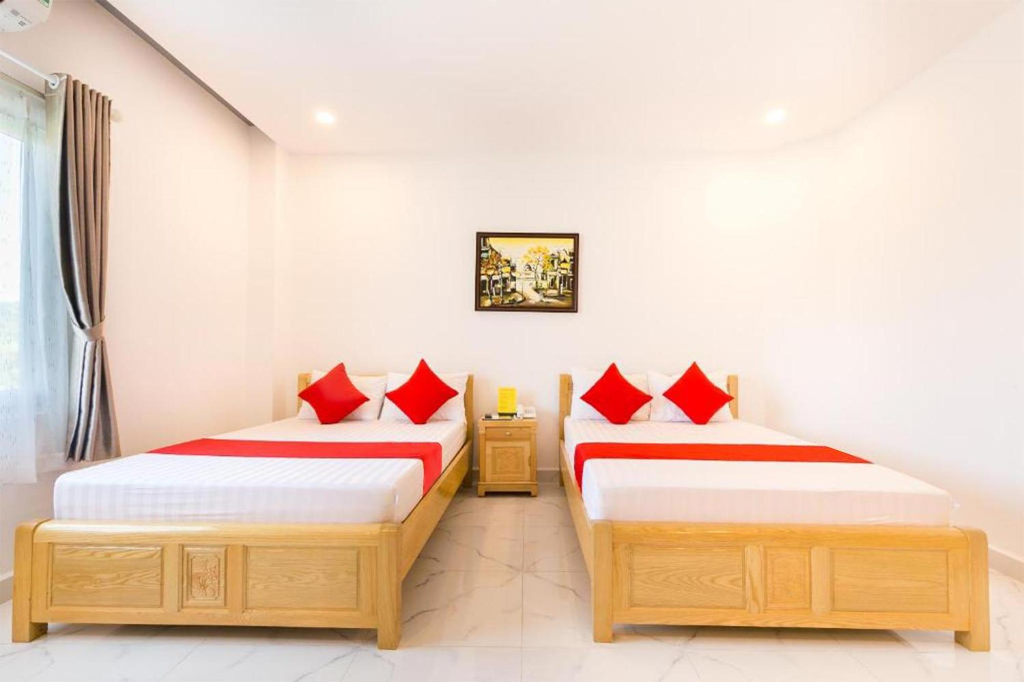 Ruby Hotel דואונג דונג מראה חיצוני תמונה