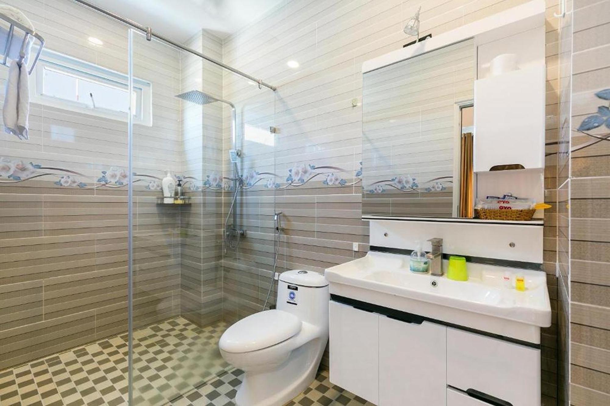Ruby Hotel דואונג דונג מראה חיצוני תמונה